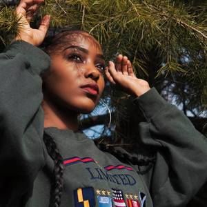 Meet your Posher, Cydney